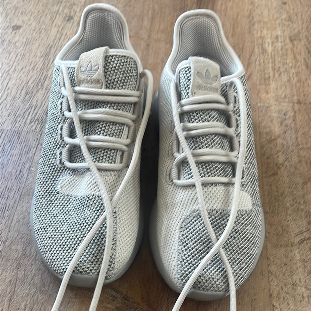 Adidas Kids' Gray Sneakers New Never Worn